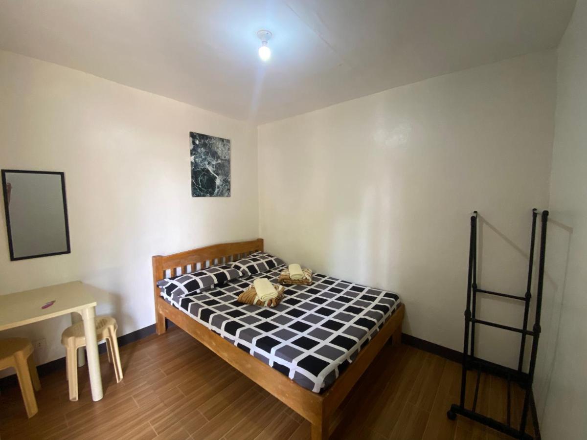 פנגלאו Alona Bohol Backpackers Hostel מראה חיצוני תמונה