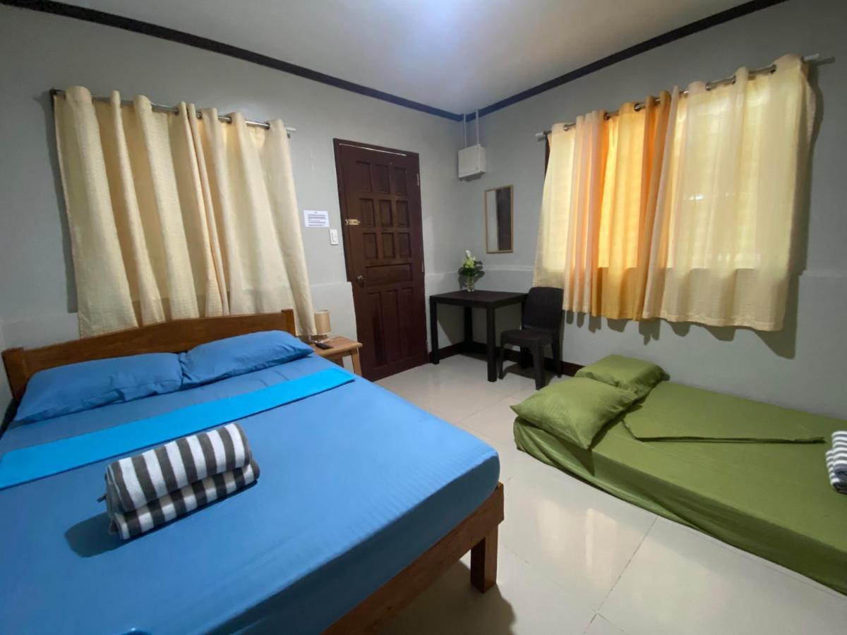 פנגלאו Alona Bohol Backpackers Hostel מראה חיצוני תמונה